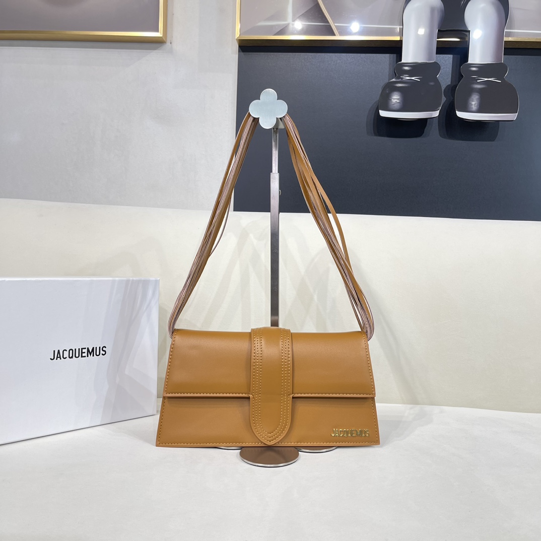 Jacquemus Satchel Bags